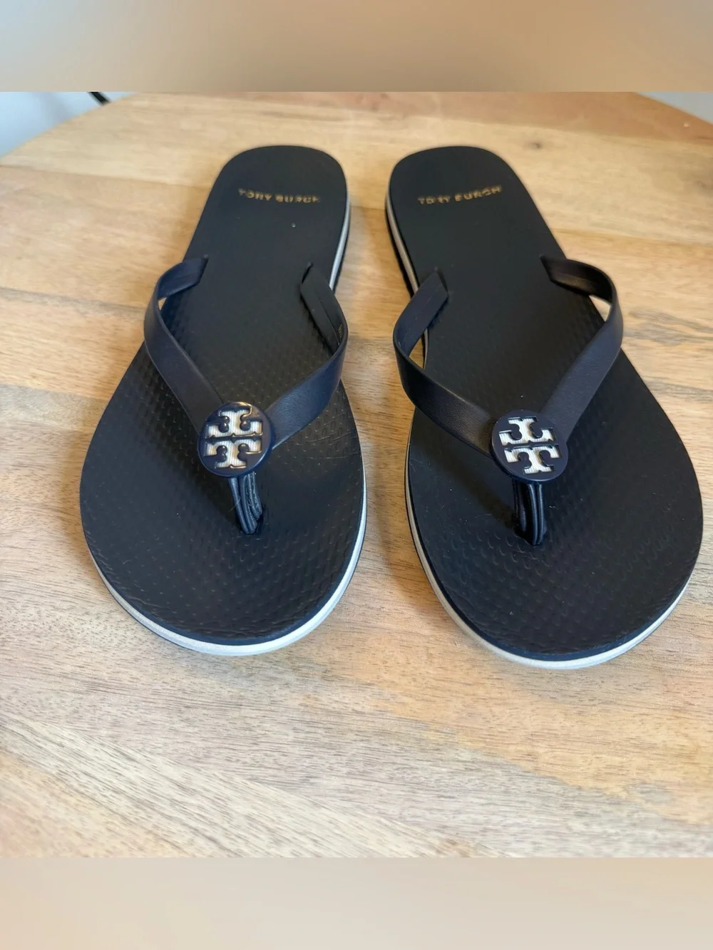 Tory Burch Logo Navy Blue Rubber Flip Flops Size 6